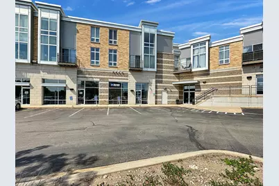 2121 S Kinnickinnic Ave #112, Milwaukee, WI 53207 - Photo 1