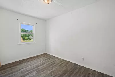 5400 N 53rd St #5402, Milwaukee, WI 53218 - Photo 11