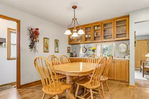 W169N8570 Sheridan Dr, Menomonee Falls, WI 53051 - Photo 5