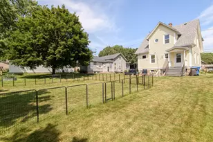 410 S Montgomery St, Watertown, WI 53094 - Photo 27