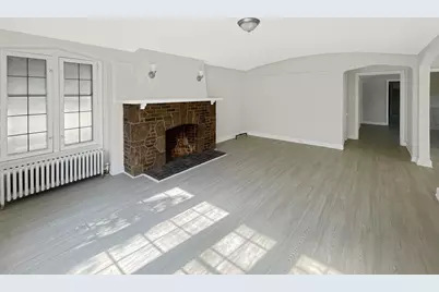 1501 W Capitol Dr, Milwaukee, WI 53206 - Photo 3