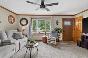 3250 S 105th St, West Allis, WI 53227 - Photo 7