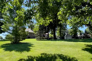 8566 Francis Way, Racine, WI 53185 - Photo 7