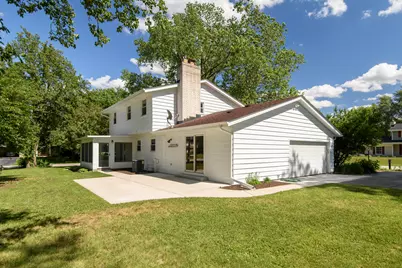 21300  Astolat Dr, Brookfield, WI 53045 - Photo 5