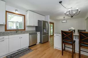 21300 Astolat Dr, Brookfield, WI 53045 - Photo 19