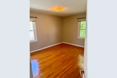 7000 W Stevenson St, Milwaukee, WI 53213 - Photo 11