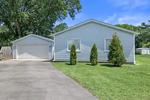6636 124th St, Pleasant Prairie, WI 53158 - Photo 1