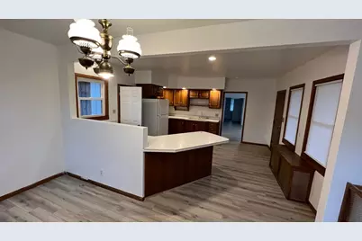 1401  Columbus St, Manitowoc, WI 54220 - Photo 3