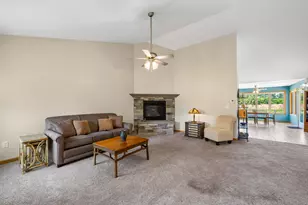 211 Windmill Ln, Walworth, WI 53184 - Photo 11