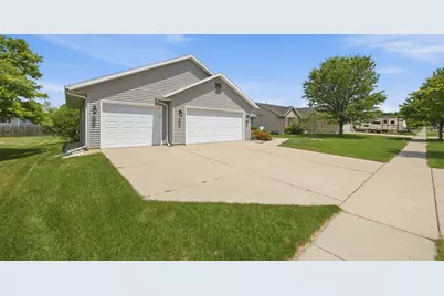 1532  Montclair Pl, Fort Atkinson, WI 53538 - Photo 45