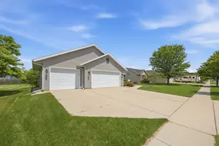 1532 Montclair Pl, Fort Atkinson, WI 53538 - Photo 45