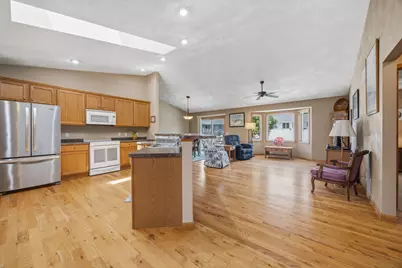1532  Montclair Pl, Fort Atkinson, WI 53538 - Photo 3
