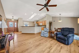 1532 Montclair Pl, Fort Atkinson, WI 53538 - Photo 9