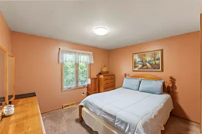 255  Willow Dr, Hartland, WI 53029 - Photo 15