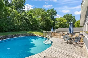 255 Willow Dr, Hartland, WI 53029 - Photo 31