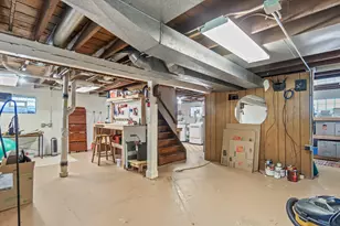 5964 S 28th St, Greenfield, WI 53221 - Photo 33