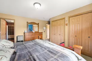 951 Spring Ct, Newburg, WI 53095 - Photo 13