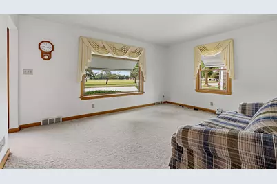 2520 S 12th St, Sheboygan, WI 53081 - Photo 7