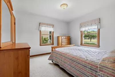 2520 S 12th St, Sheboygan, WI 53081 - Photo 9