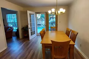 1027 W Shaker Cir, Mequon, WI 53092 - Photo 5
