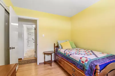 927  Robins Ln, Mukwonago, WI 53149 - Photo 17