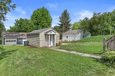 128 S Hartwell Ave, Waukesha, WI 53186 - Photo 23