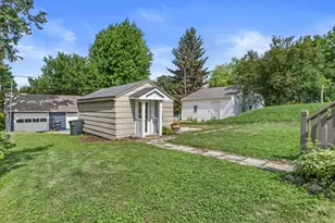 128 S Hartwell Ave, Waukesha, WI 53186 - Photo 23