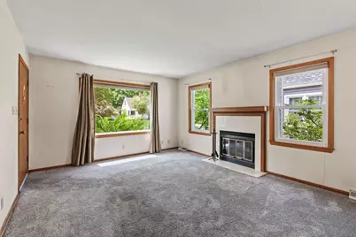 4520 W Fillmore Dr, Milwaukee, WI 53219 - Photo 3