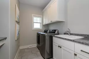 S109W24935 Overlook Dr, Vernon, WI 53149 - Photo 23