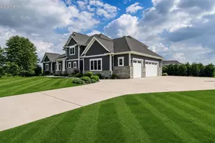 S109W24935 Overlook Dr, Vernon, WI 53149 - Photo 53