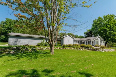 18995 W Norwood Dr, New Berlin, WI 53146 - Photo 45