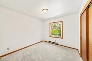 18995 W Norwood Dr, New Berlin, WI 53146 - Photo 21
