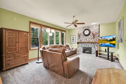 615  Kettle Rdg, Richfield, WI 53017 - Photo 11