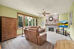 615 Kettle Ridge, Richfield, WI 53017 - Photo 11