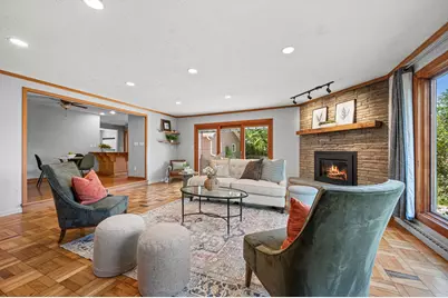 9091 N Pelham Pkwy, Bayside, WI 53217 - Photo 13