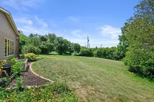 9091 N Pelham Pkwy, Bayside, WI 53217 - Photo 31