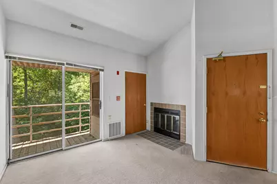 817 W Puetz Rd, Oak Creek, WI 53154 - Photo 9