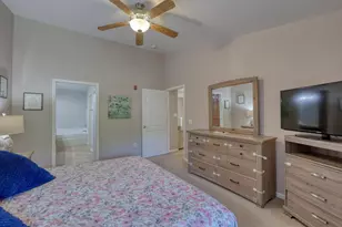 8667 S Deerwood Ln, Franklin, WI 53132 - Photo 23