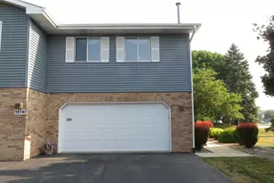 1319 Sunnyslope Dr, Racine, WI 53406 - Photo 3