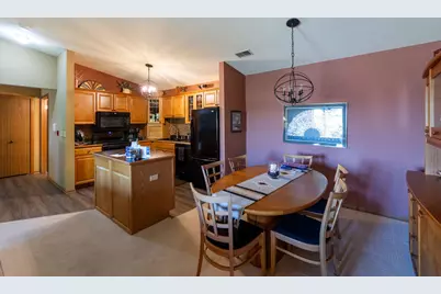 1319  Sunnyslope Dr #204, Racine, WI 53406 - Photo 7