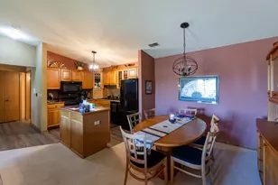 1319 Sunnyslope Dr, Racine, WI 53406 - Photo 7