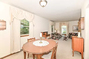 146 Perry Ave, Racine, WI 53406 - Photo 13