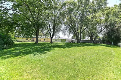 146  Perry Ave, Racine, WI 53406 - Photo 33
