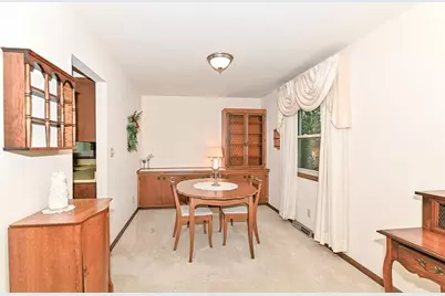 146  Perry Ave, Racine, WI 53406 - Photo 11