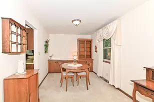 146 Perry Ave, Racine, WI 53406 - Photo 11