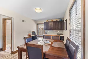 1334 S 95th St, West Allis, WI 53214 - Photo 13