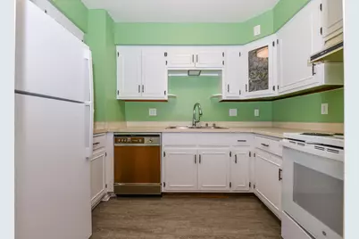 3239 S 58th St #111, Milwaukee, WI 53219 - Photo 11