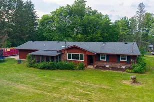 N8093 Lakeview Rd, Ixonia, WI 53066 - Photo 41