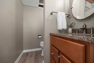 7222 Enfield Ave, Greendale, WI 53129 - Photo 15