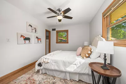 7222  Enfield Ave, Greendale, WI 53219 - Photo 17